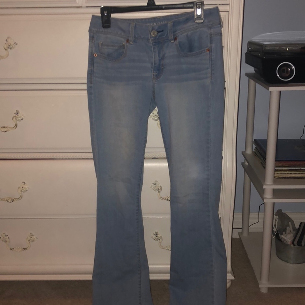 American Eagle light wash boot cut jeans